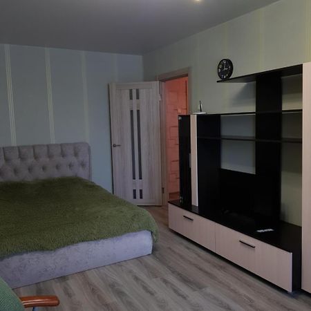 Apartment On Metro Mihalova Minsk Exteriér fotografie